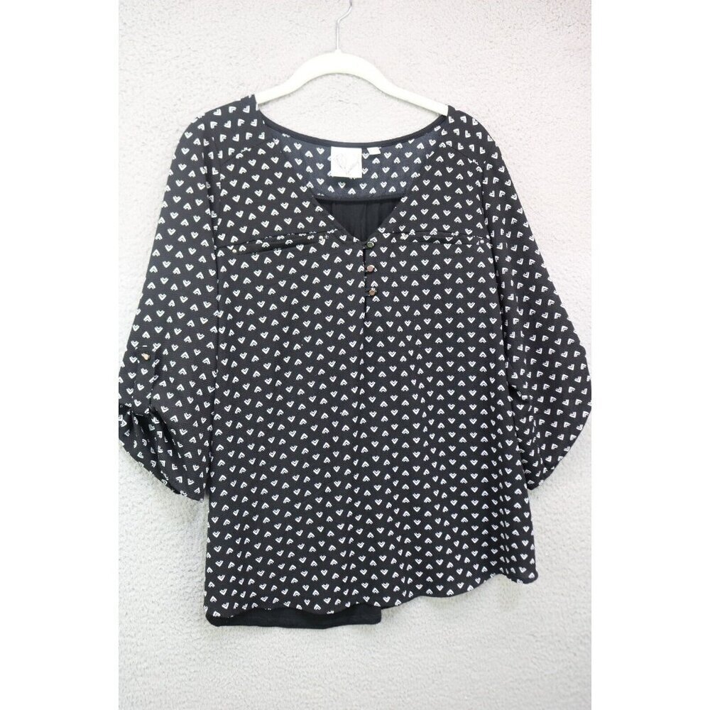 Janet Chung 3/4 Roll Tab Sleeve Blouse-Size 1XL
